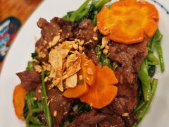 -Hoang Yen Vietnamese Cuisine