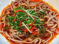 -洪霞餐馆·川菜·鲜货现炒(两江春城店)