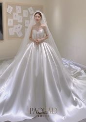 -南京宝娜嫁衣婚纱礼服馆(中央路店)