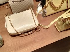 -URBAN REVIVO(西安Momopark店)