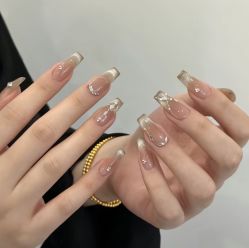 -IDO美甲美睫