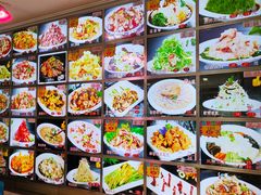 大堂-添福来墨鱼饺子 · 海鲜东北菜(大连星海·黄浦路店)