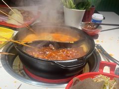-钢管厂五区小郡肝串串香火锅(梅川路店)