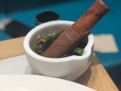 手捣皮蛋擂辣椒-千稻剁椒大鱼头(CityOn熙地港店)