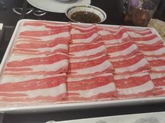 -鲜入唯煮·港式海鲜牛肉火锅(金宝街店)