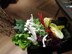 -捞王锅物料理(上海世茂广场店)