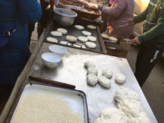 -老西关黄老太牛肉烧饼