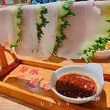 在大众点评上是排名第一的。那个白色肉片9元/片