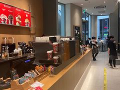 -星巴克(中山服务区西区店)