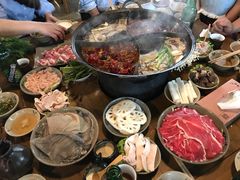 -白乐天毛肚火锅馆(南滨路店)