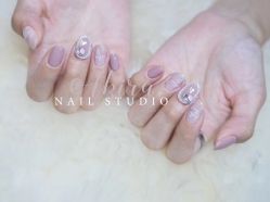 -AKIRA 安久日式美甲美睫