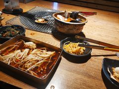 -鑫釜山海鲜烧烤(鑫丰国际店)