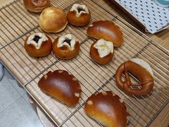 -沁屋面包店(人民东路店)