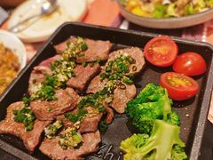 盐葱酱澳洲雪花牛排饭-一沙一城·岩烤牛扒(深圳首店)