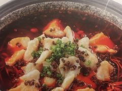 -渝是乎酸菜鱼(龙旗购物中心店)