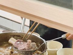-周震馄饨