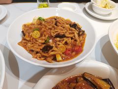 鱼香锅巴肉丝-刘胖子家常菜·蹄花焖藕(中南店)