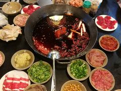 -星鸿社重庆老火锅(燃灯寺分店)
