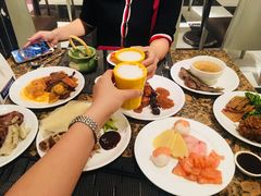 -蓝海国际大饭店·蓝钻自助百汇(兰山店)