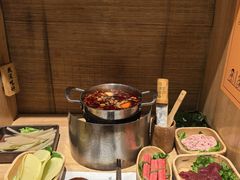 -独食火锅·半米屋台(直营总店)