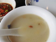 -老来福·非遗酸汤兔(凯旋路店)