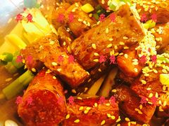 -闯关东东北农家菜(崂山石老人店)