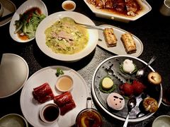 -蝴蝶里·粤菜·点心(滨江龙湖店)