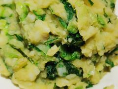 土豆熬小白菜-王村姑老土炕莜面村(桥东店)