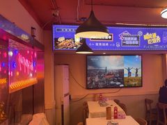 -海盗船. 龙虾烧烤. 酒馆