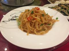 -尚味小厨·瓦罐煨汤