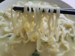 -三百碗宝应长鱼面(板仓街店)