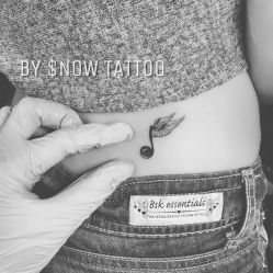 -SNOW TATTOO STUDIO