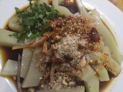 -阿婆情腊排骨火锅(饮玉巷店)