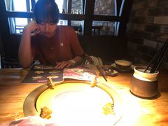 -湊湊火锅·茶憩(杭州湖滨银泰in77店)
