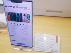 -王府井百货熙地港店