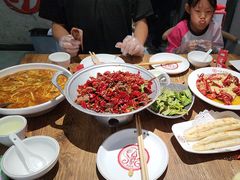 -叶派龙虾•招牌香辣蟹·海鲜(中海国际店)