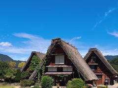 -白川乡与五箇山的合掌构造村落