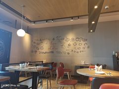 大堂-必胜客(欧亚卖场店)