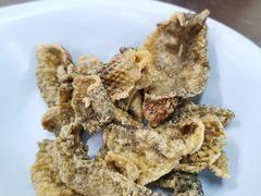 炸鱼皮-榮泰米粉湯(Left Shop)