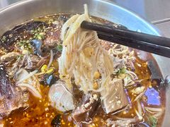 -蓉三少冒烤鸭·四川小吃集(北京首店)