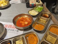 -草家酱蟹炭火烤肉店(珲春南路一店)