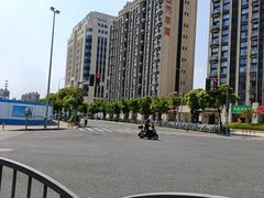 -WEPARK 芳草寓