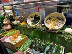 -犇放和牛烤肉·烤榴莲自助(苏宁城市奥莱店)
