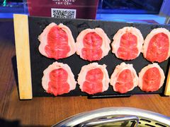 厚切羔羊圆上脑-快乐小羊火锅(河西王府井店)