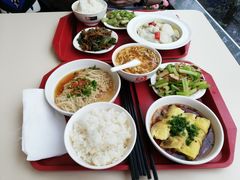 -来必堡(娄山关路店)