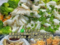 -小海豚•老字号海鲜餐厅(天涯店)