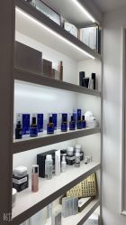 -F.N冻龄皮肤管理中心