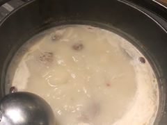 -三人行骨头王火锅(长寿店)
