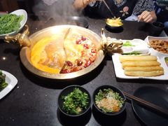 -锅说大脸毛肚重庆老火锅(佐阾店)