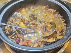-野菌皇海景野生菌火锅(滨海大道店)